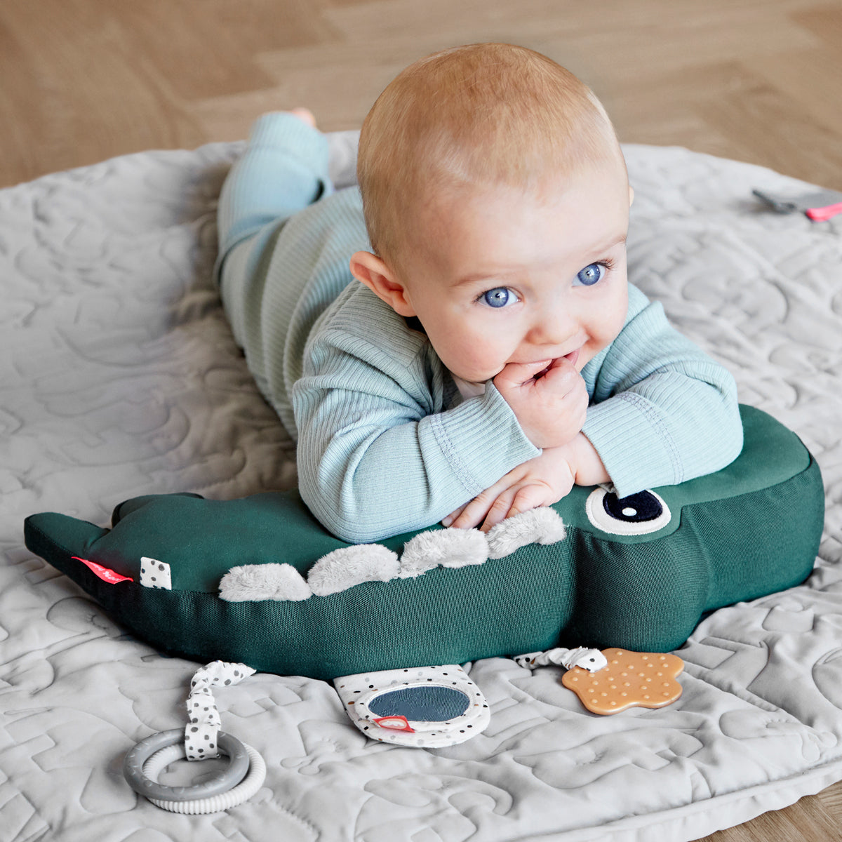 tummy time activity toy