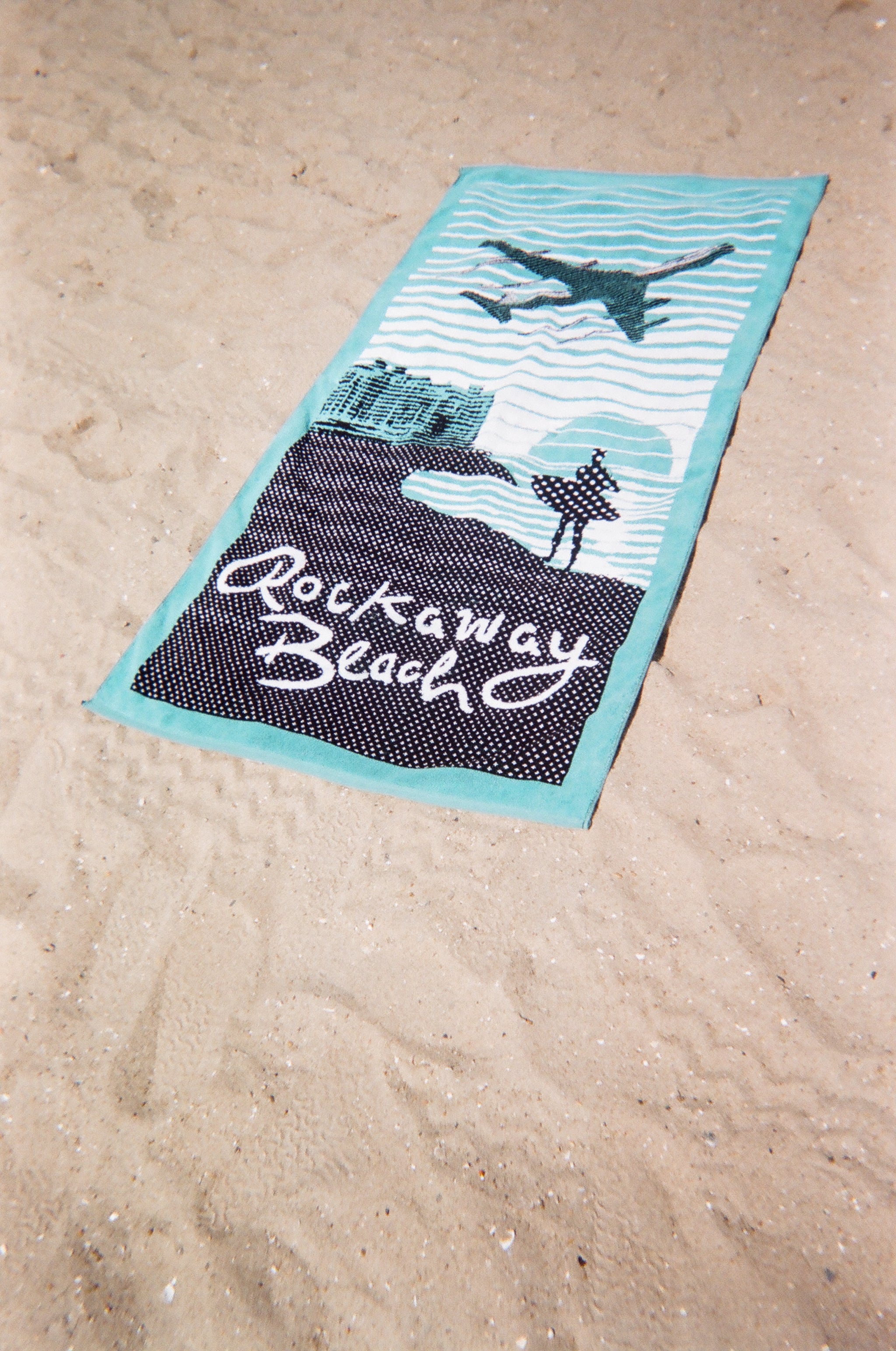 Rockaway Beach Souvenir Terry Towel Plane – OffSeasonNYC