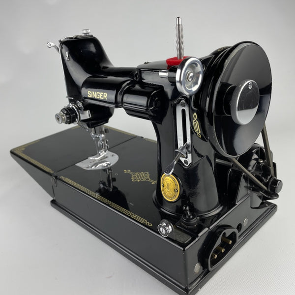 1951 Singer Featherweight 221