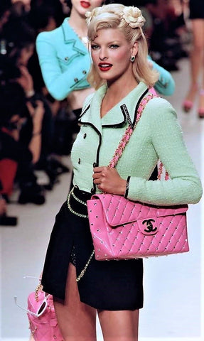 Chanel brooch Fall 1995 – Les Merveilles De Babellou