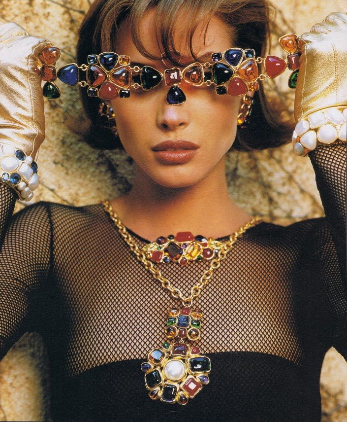 Chanel pearl necklace 1990s – Les Merveilles De Babellou