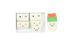 Petite Pattes Family pack of socks packaging 