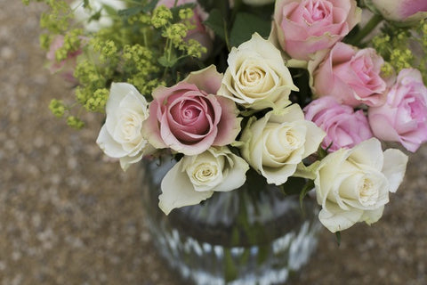 Tips for flower arranging roses