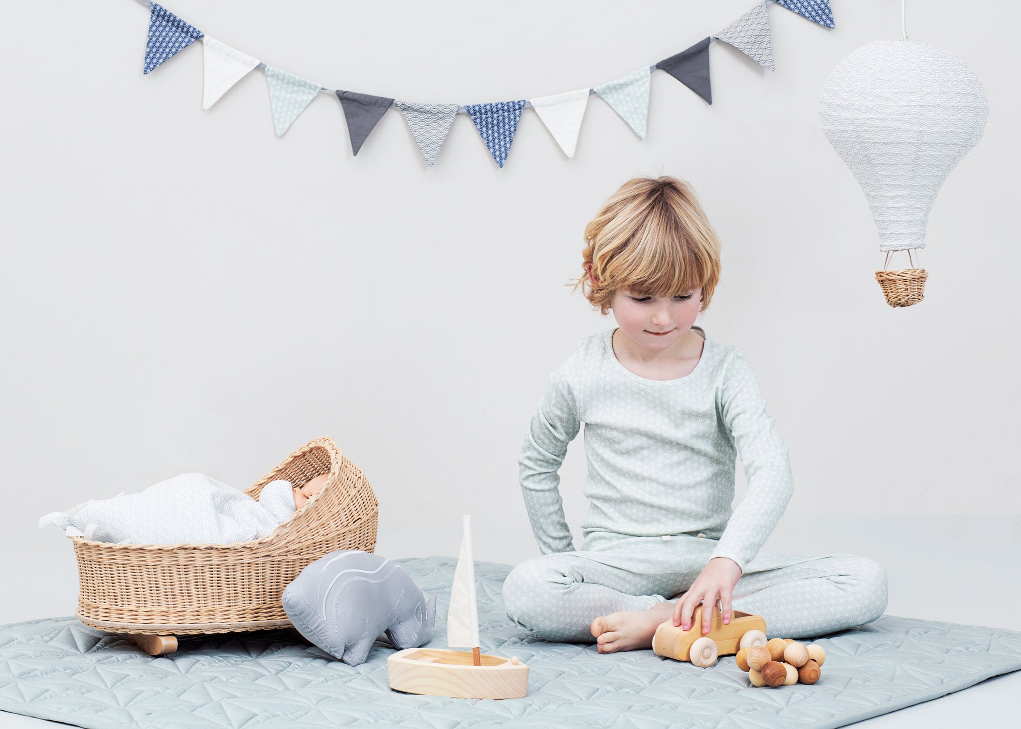 Cam Cam Copenhagen Scandinavian brand Copenhagen Denmark sustainable organic cotton production timeless contemporary design for babies children and home. Free UK shipping on orders over £49. 10% discount when you subscribe for our newsletter.