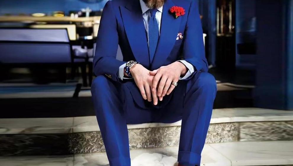 best shoe color for blue suit