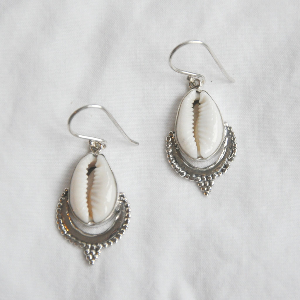 Bohemian Natural Cowrie Shell Drop Earrings - Catalina Living