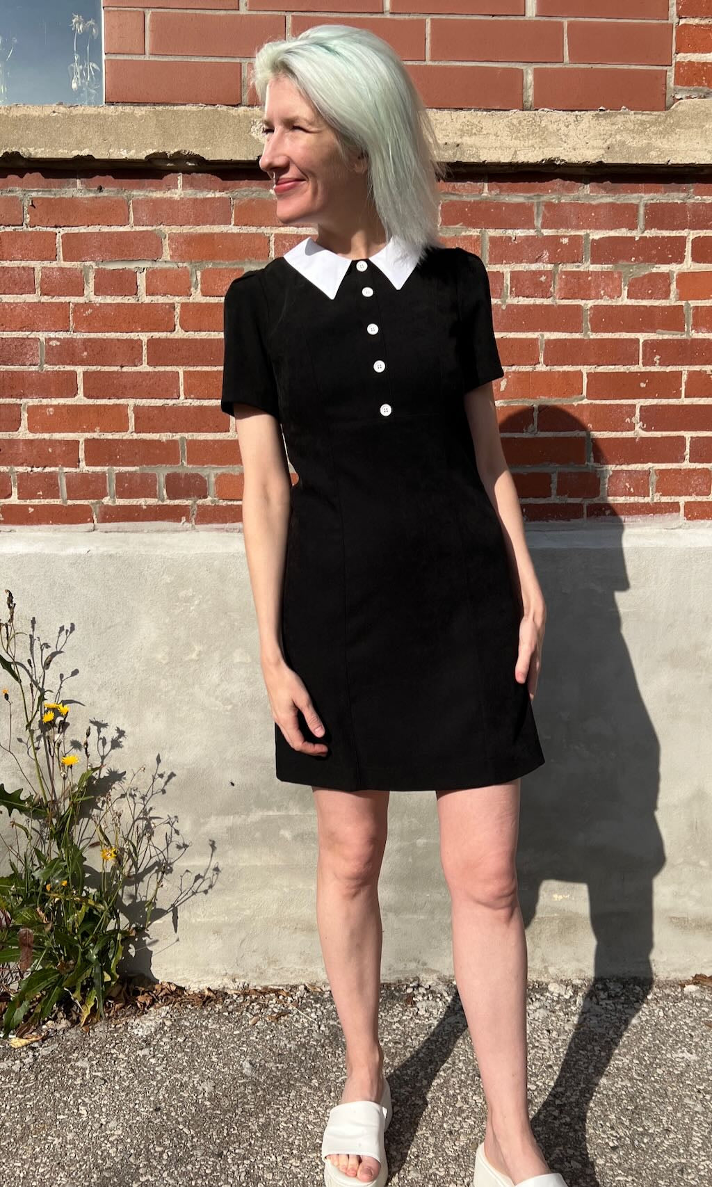 Peep Dress - Black