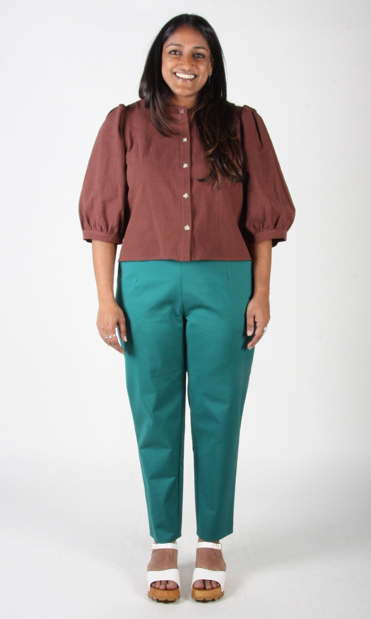 SS423 - S - Serin Blouse - Cocoa