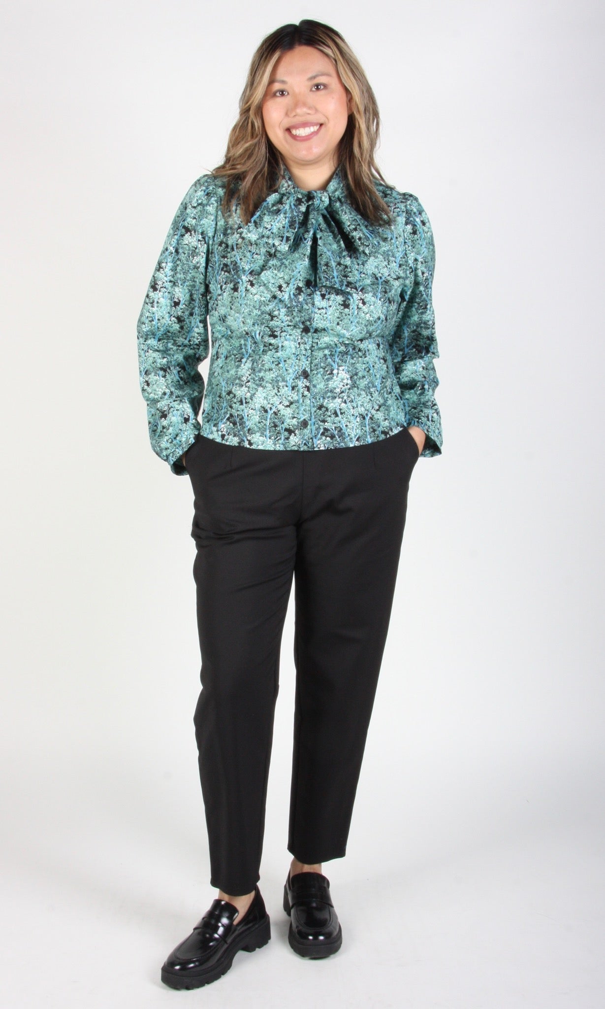 SS465 - XL - Bos'n Bird Blouse - Ice Storm