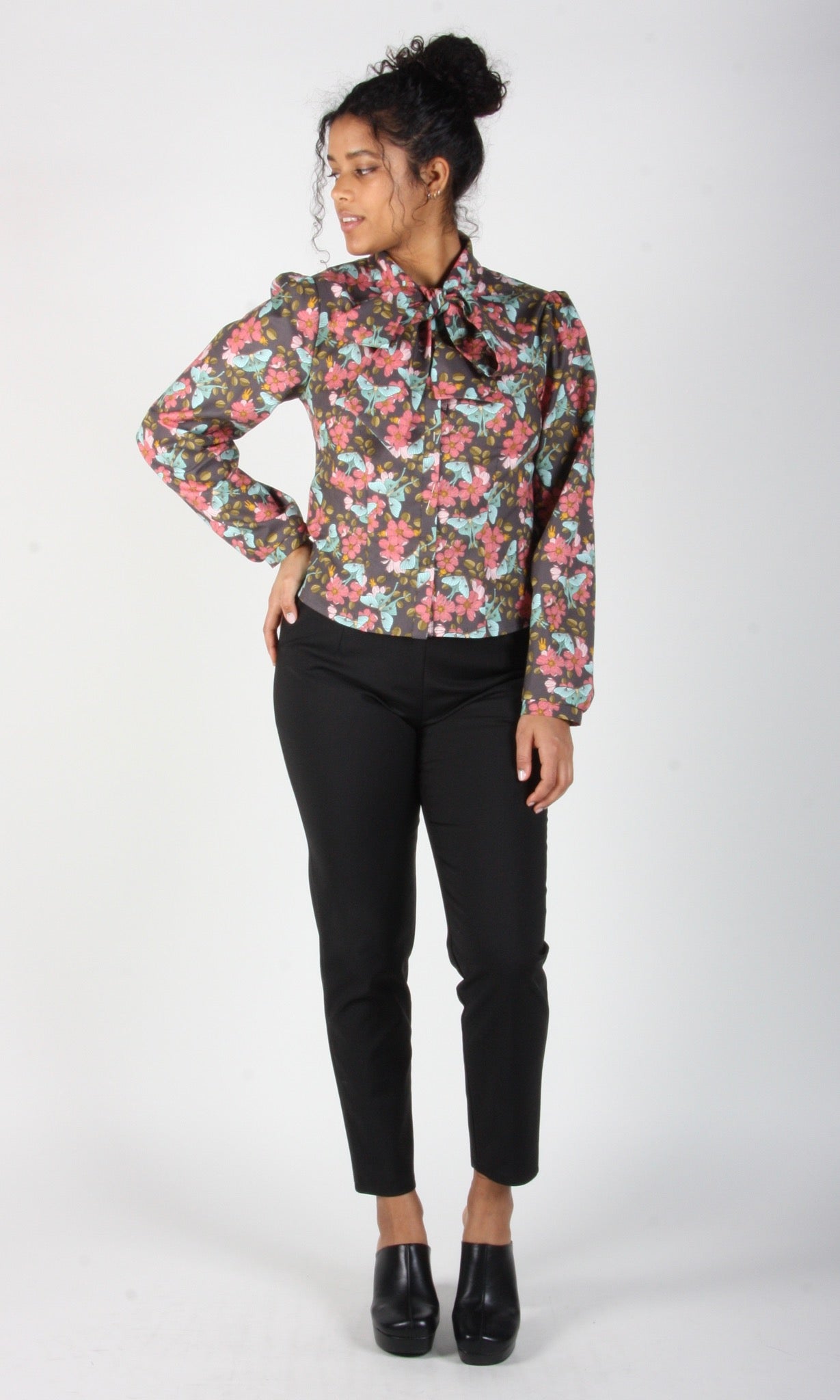 Bos'n Bird Blouse - Luna Moth