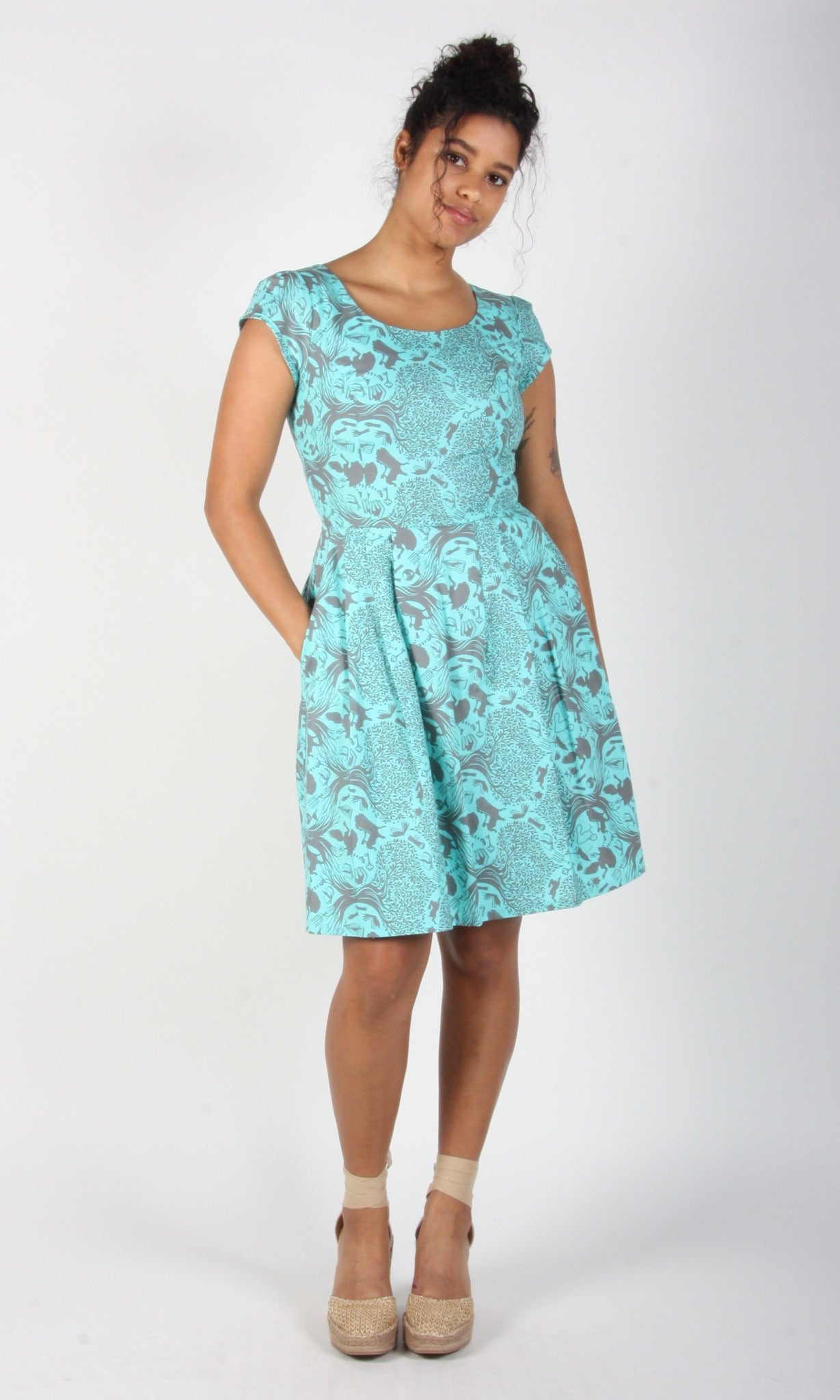 Gallinule Dress - Tea Party Tumble