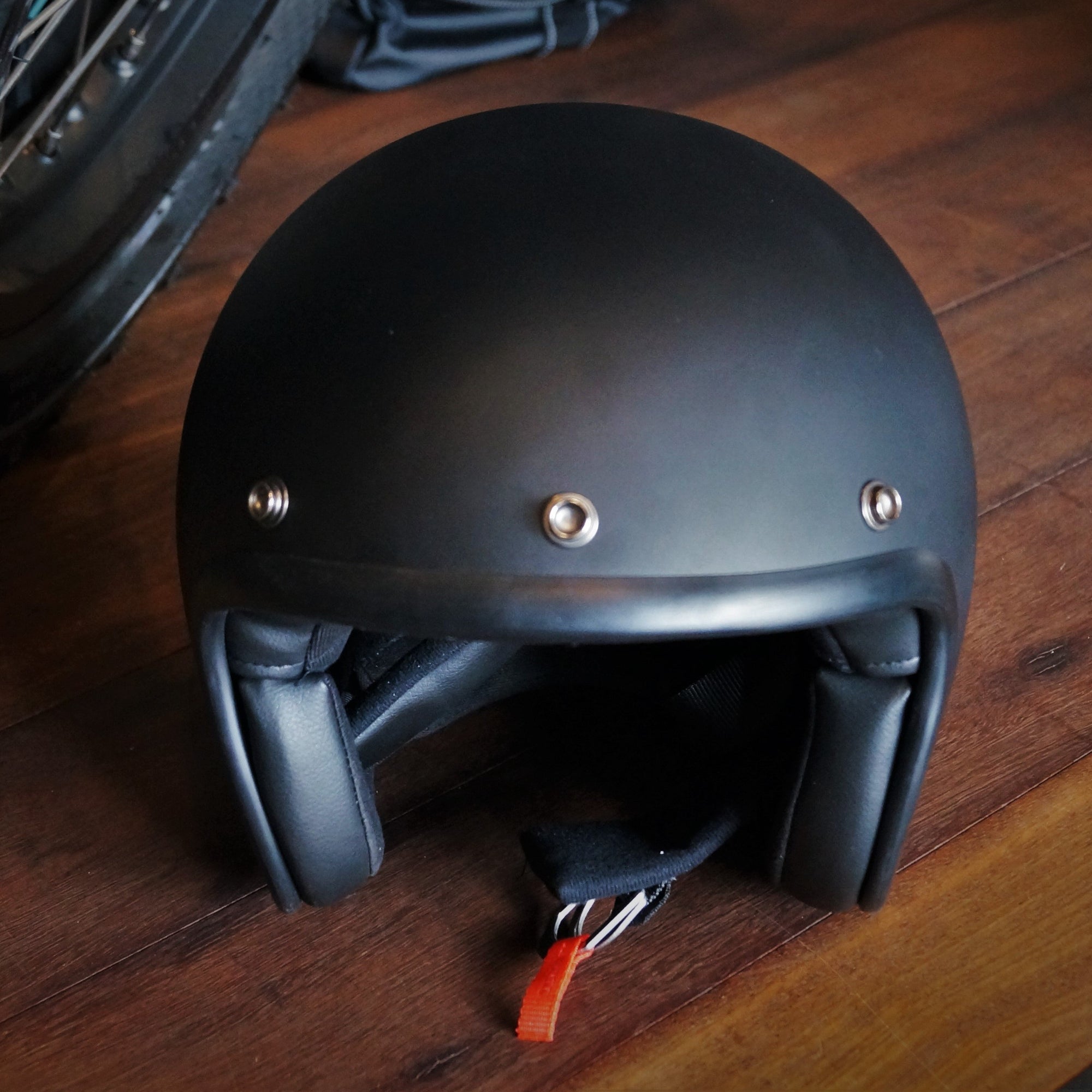 helm retro flat visor