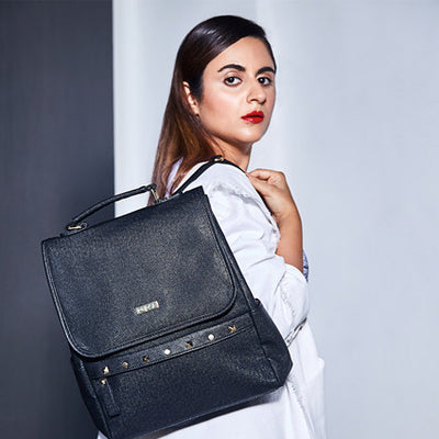 All About The Messenger Bags – Utility + Style!