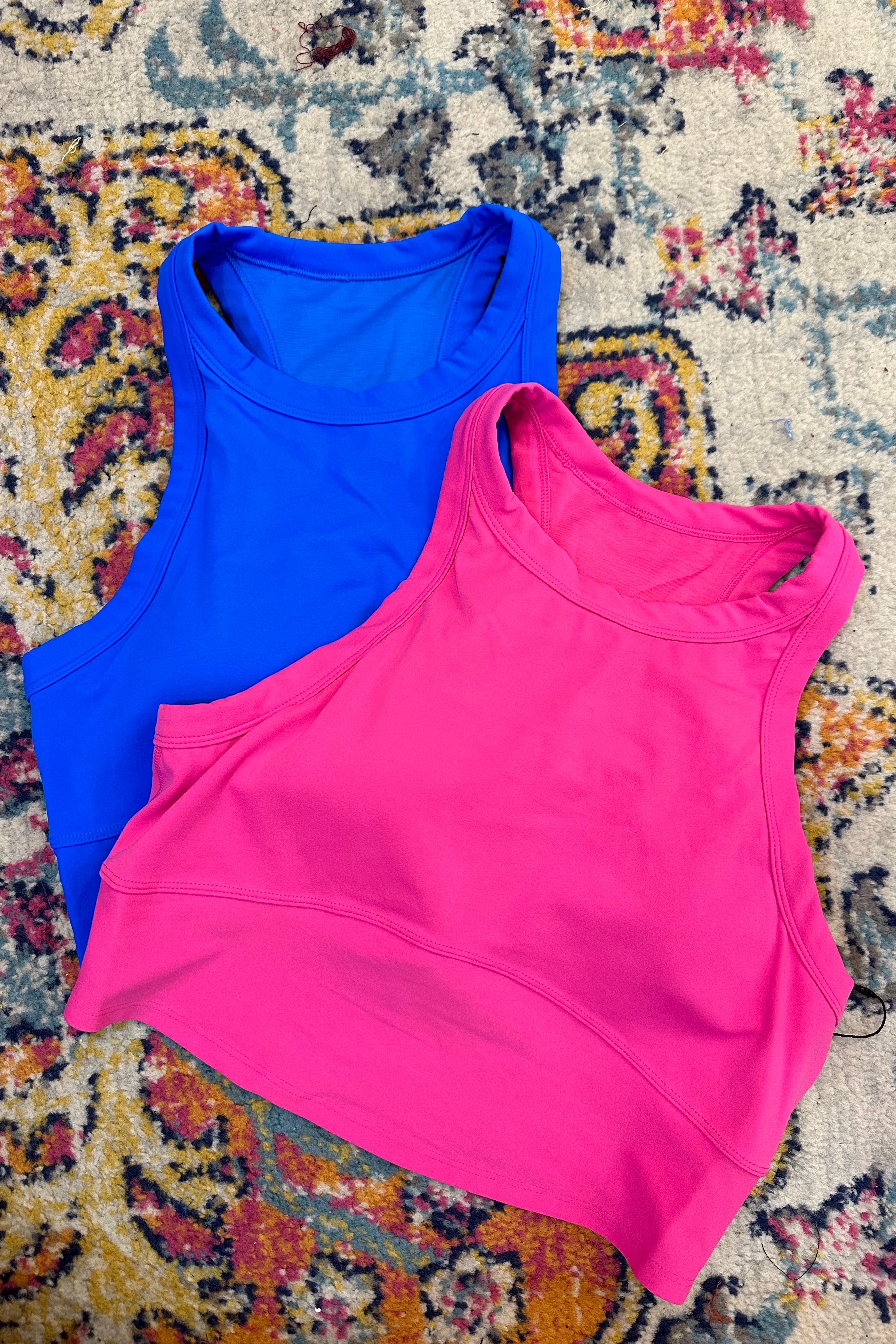 Crop Tank Vibe - Chic Athletics