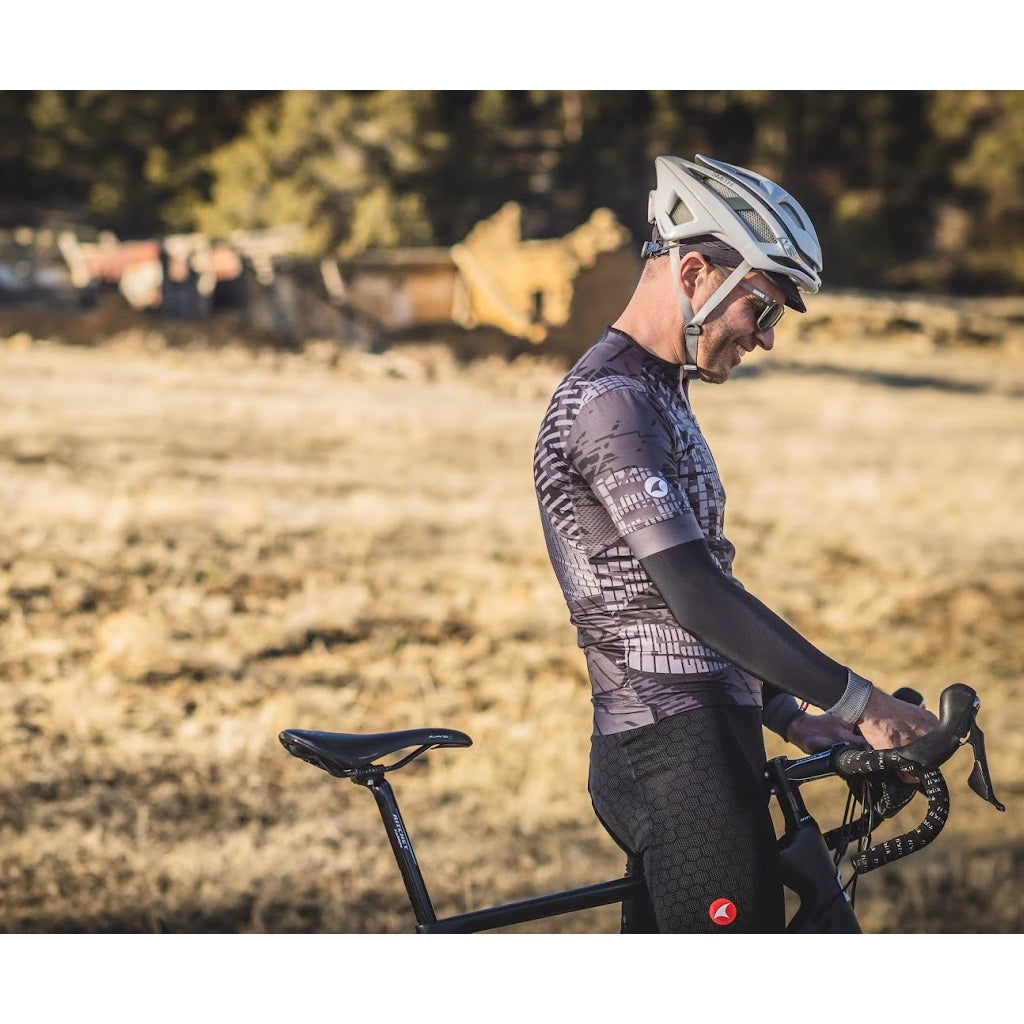 Zenuwinzinking Sportschool Tijd Cycling Arm Warmers | Thermal & Reflective | Pactimo
