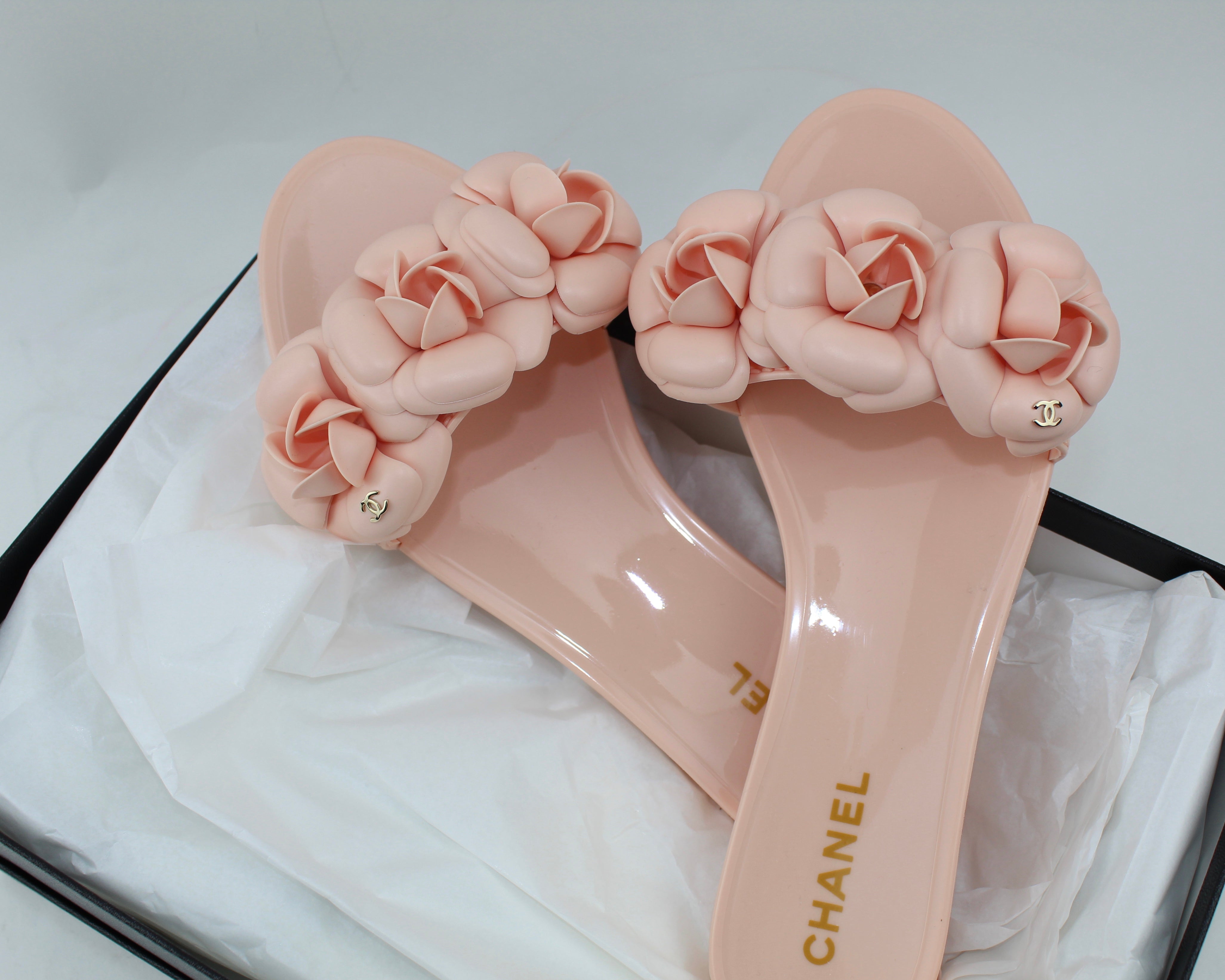 chanel flower slides