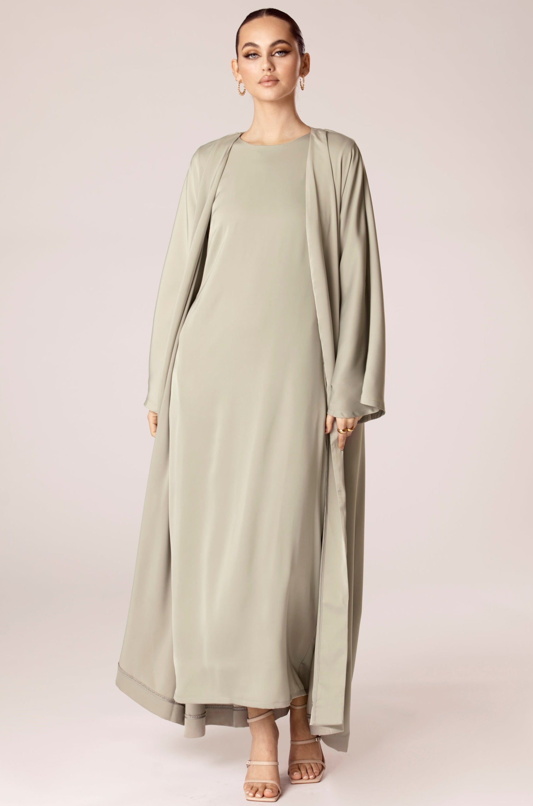 Image of Angelina Open Abaya - Desert Sage