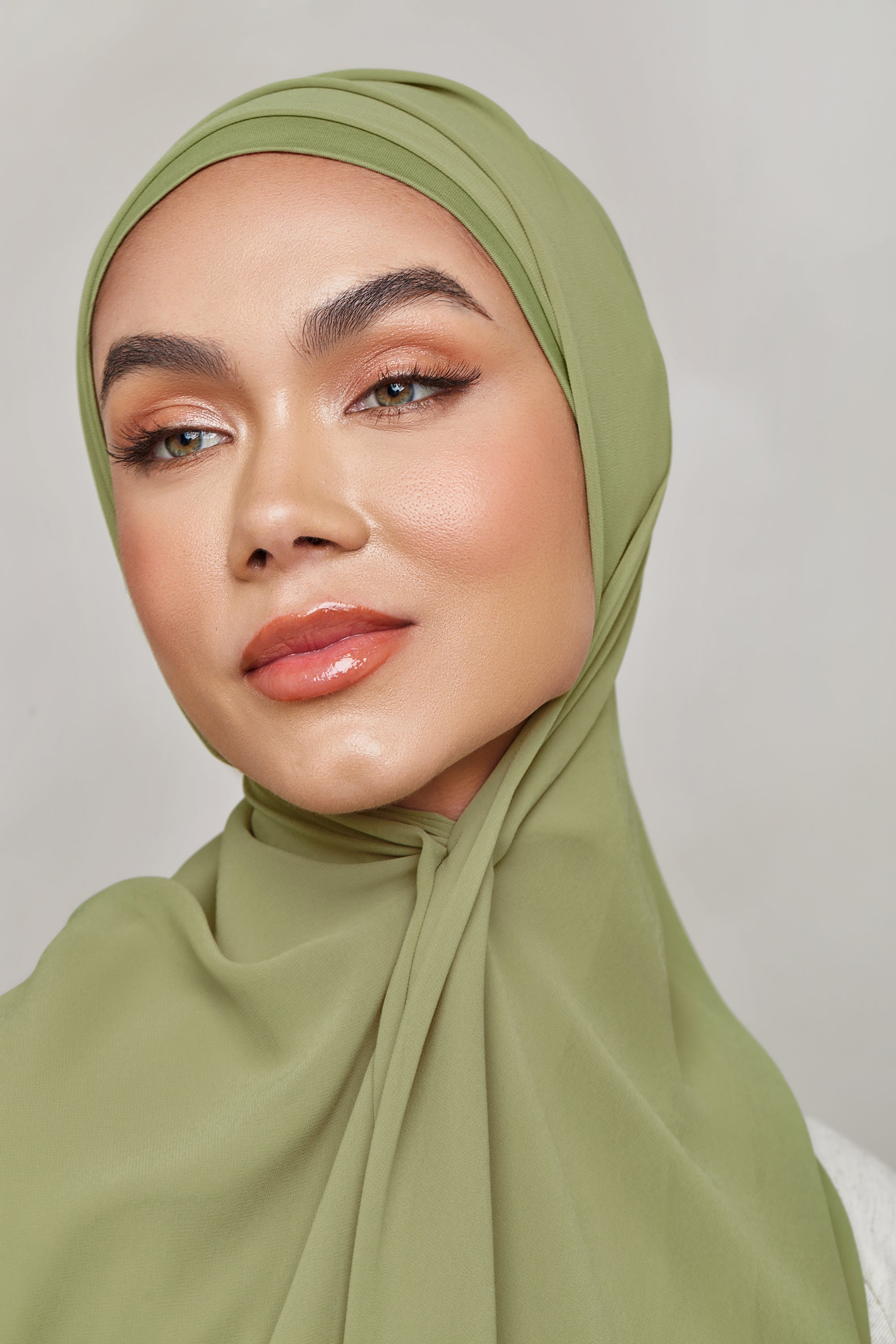 Chiffon LITE Hijab - Almost Apricot, Hijabsoff 