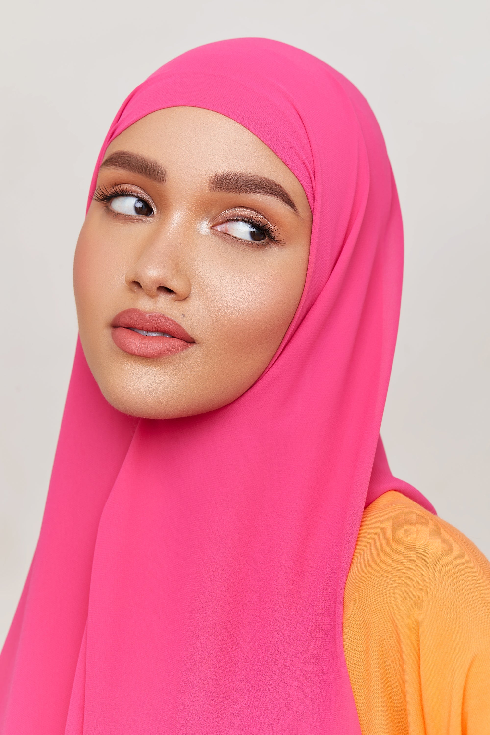 Image of Chiffon LITE Hijab - Pink Yarrow