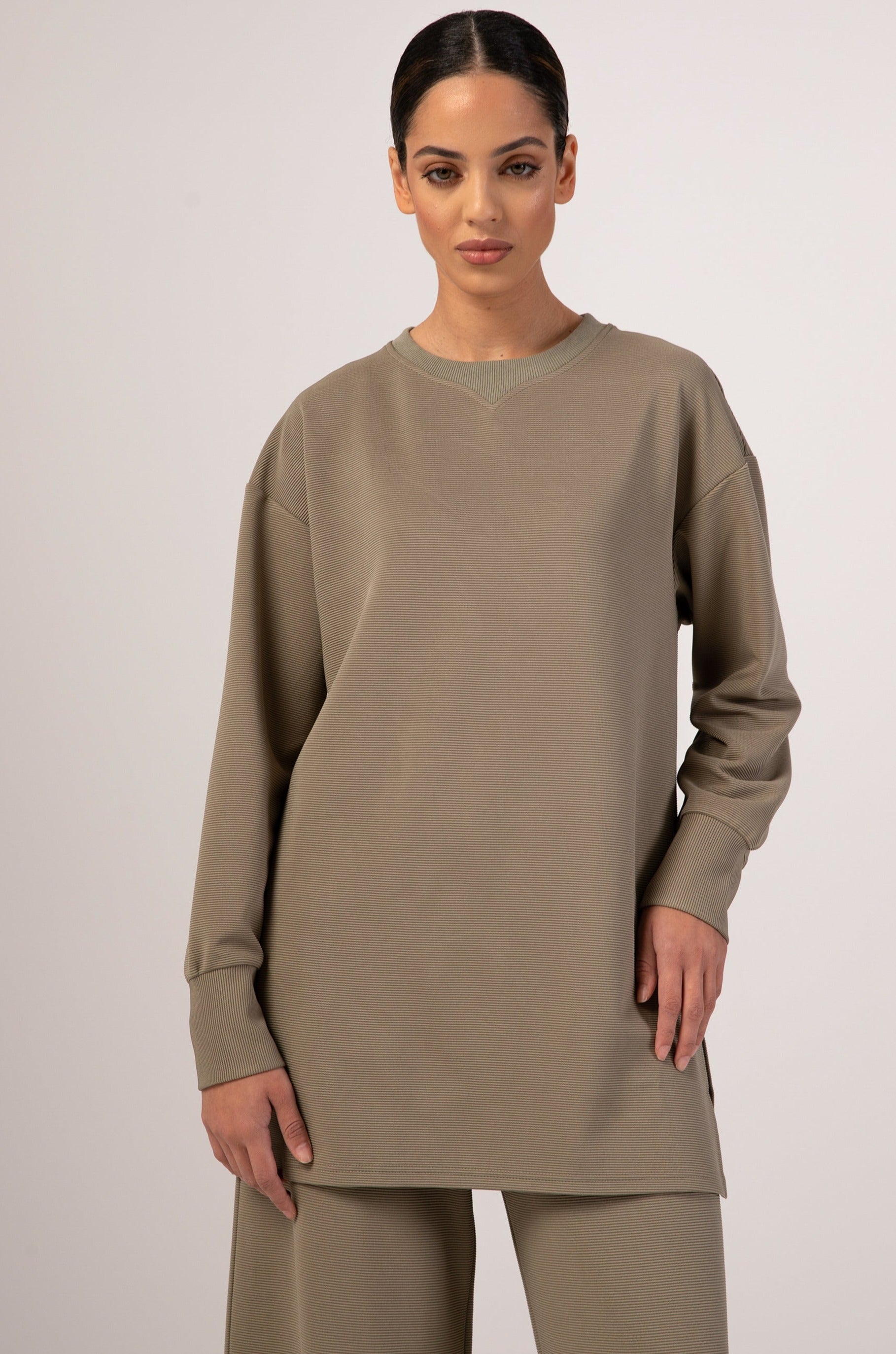 Image of Ribbed Longline Sweatshirt - Sage