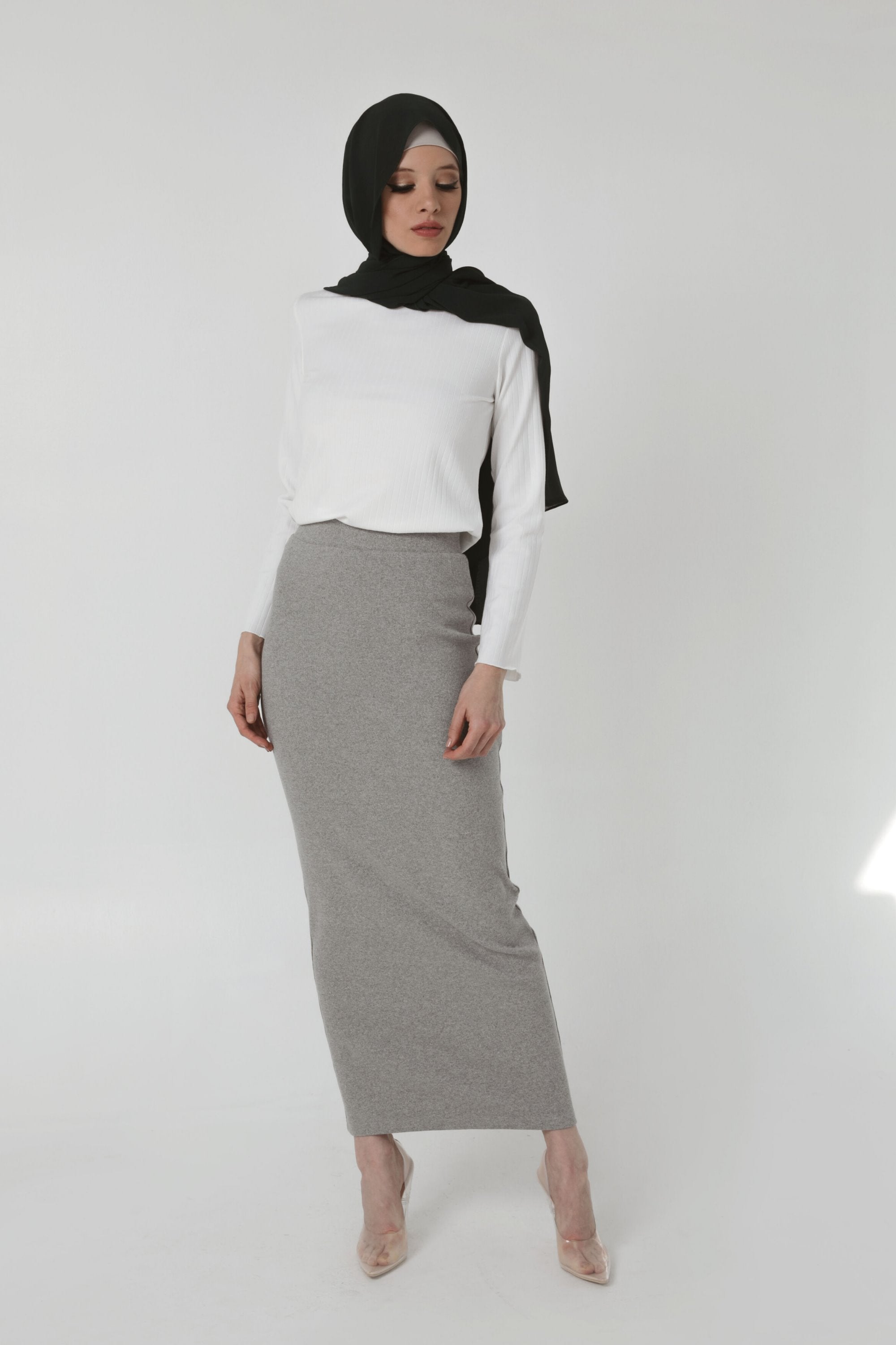 grey ribbed maxi skirt