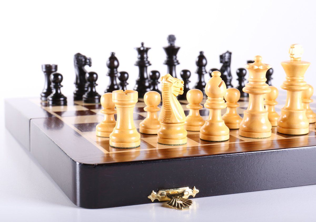 King's Crown Series Chess set , Boxwood & Ebony , 4.25 King with 2.25  Royal Castle chess board