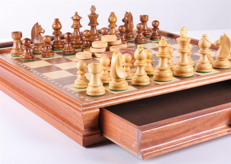 legacy deluxe chess & checkers set