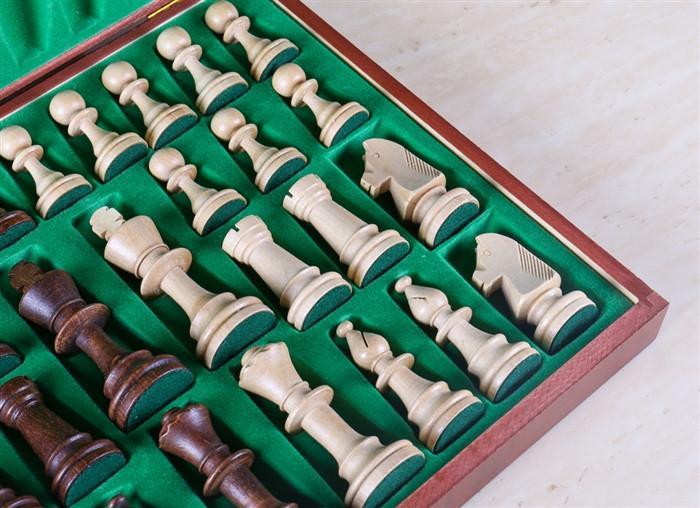 deluxe staunton wood chess and checkers set