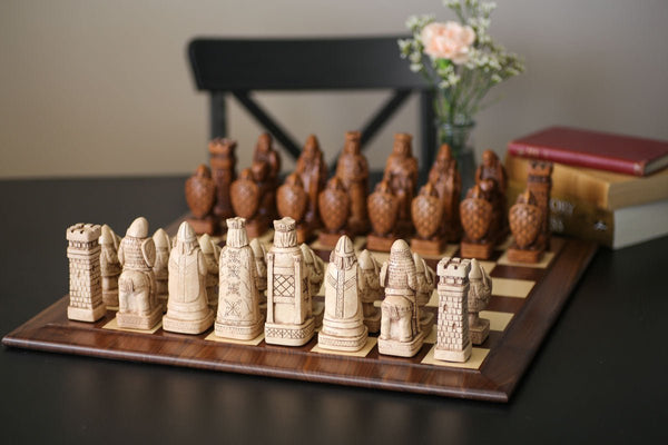 Chess Set Carlton England Vintage Chess Medieval Chess Set 