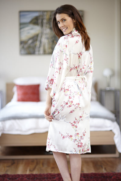 Women Short Silk Robes Trim Silk Robes with pockets
