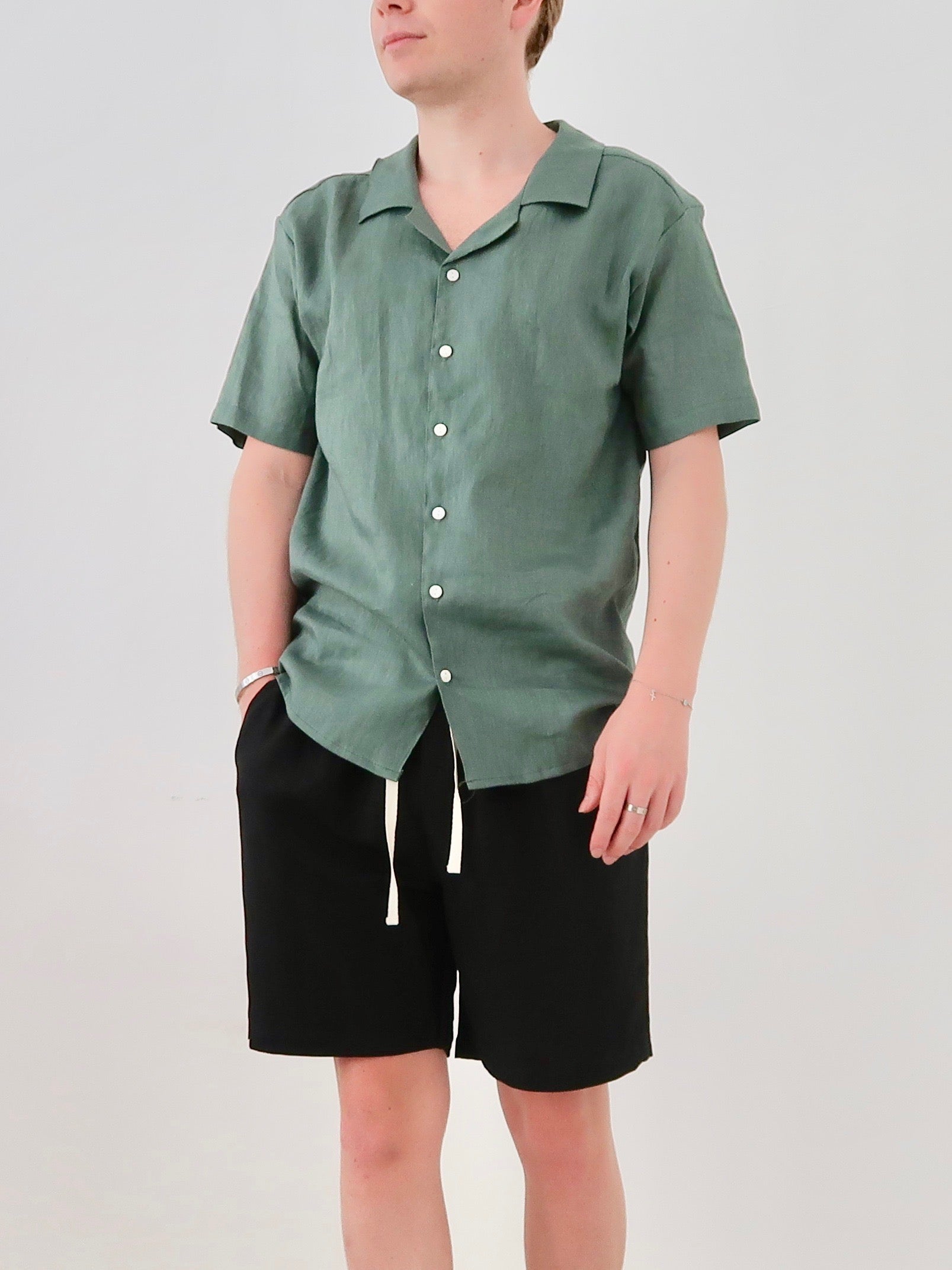 Men's Linen Resort Shirt (Green) – Theo the Label