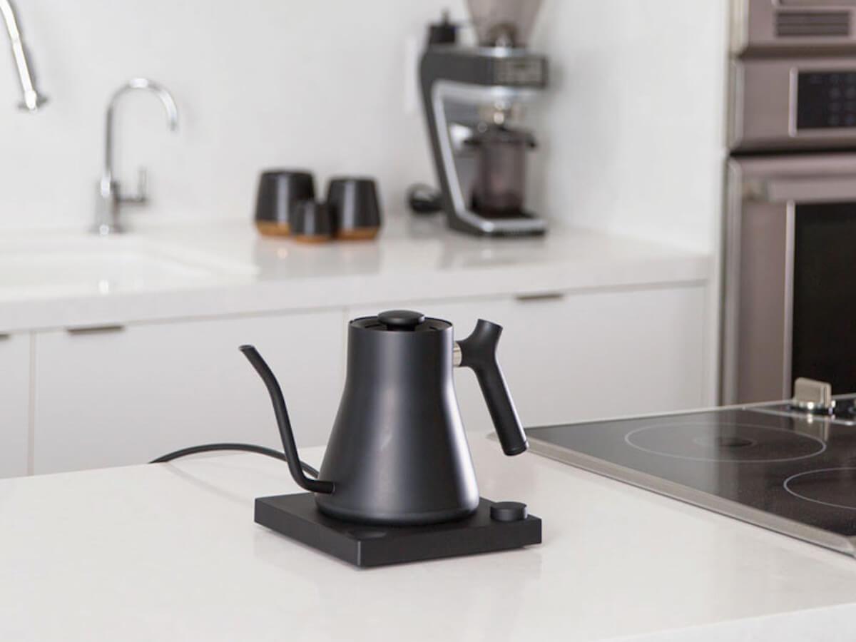 matte black gooseneck kettle