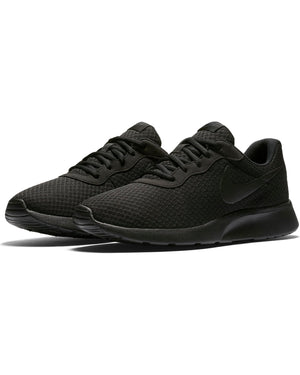 nike tanjun trainers mens black