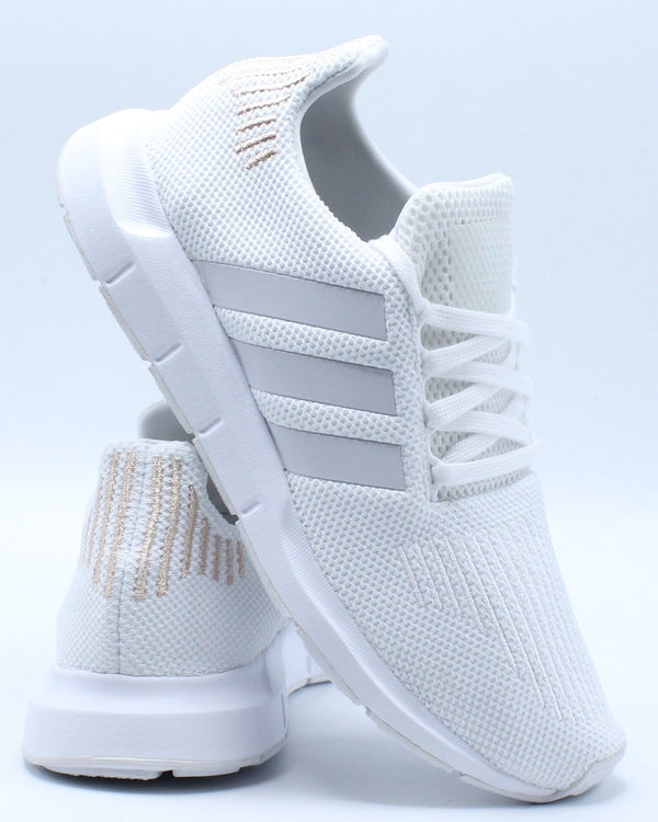 adidas women's swift run white