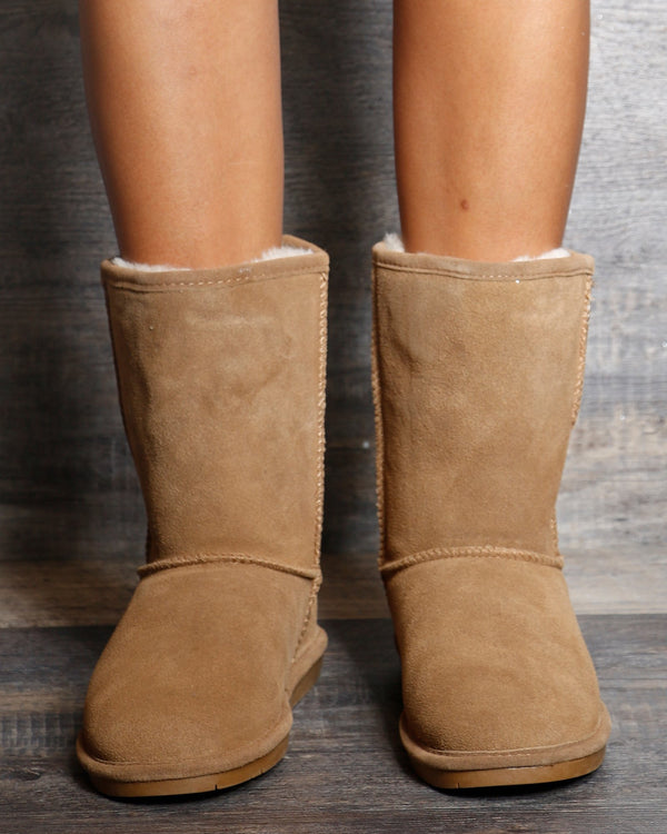 bearpaw short boots