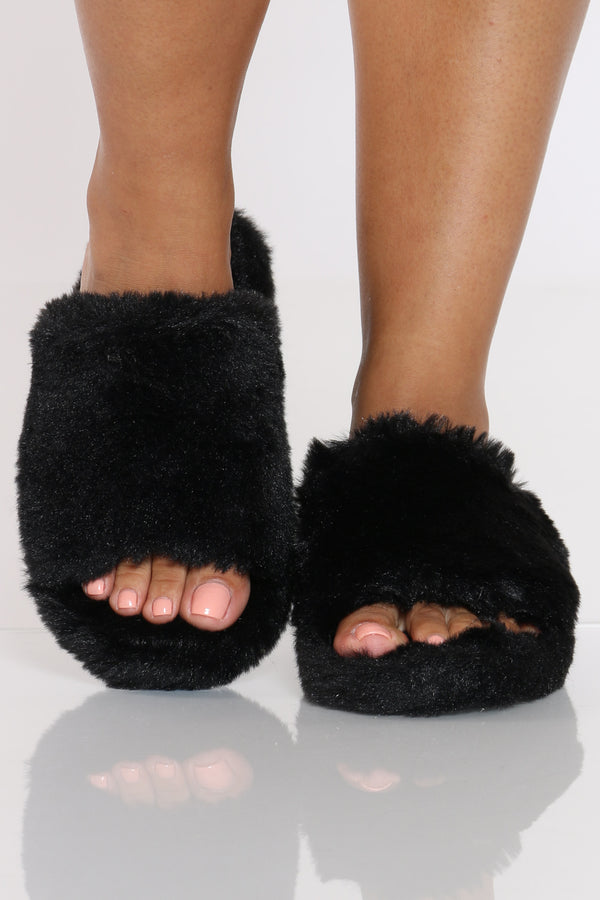 fur sandal