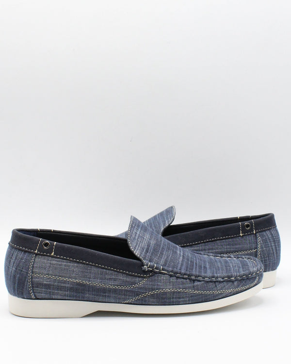 denim boat shoes