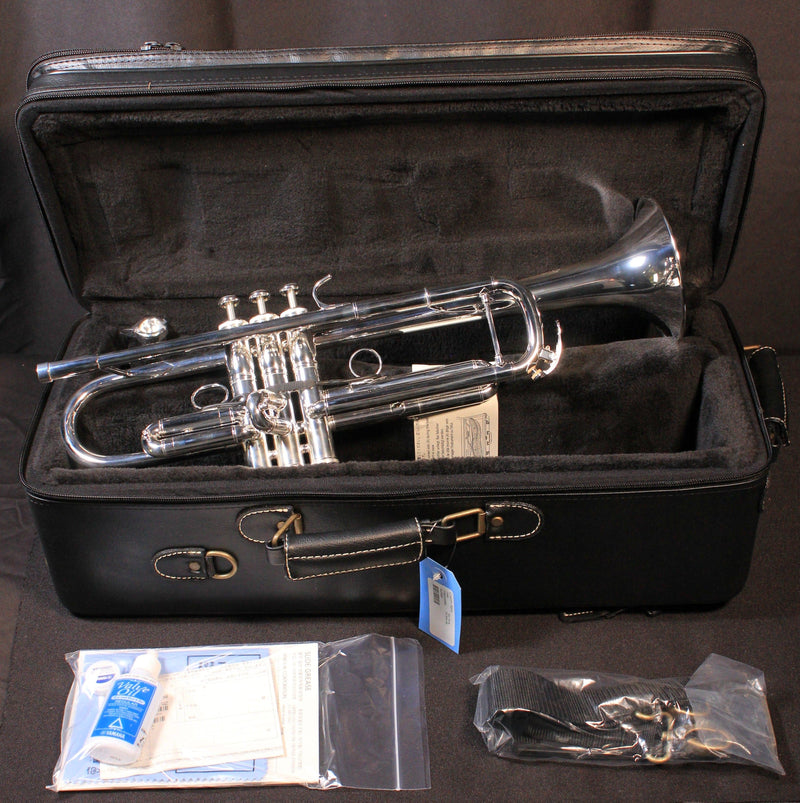 Yamaha Custom Xeno YTR-8335IIRS Bb Trumpet - Reverse Lead (Silver