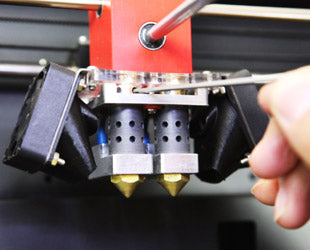 3D printers with Adjustable-Nozzles