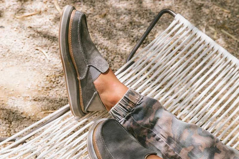 Sanuk Footwear 2021 | Airstream Embroidered Shoe Collaboration