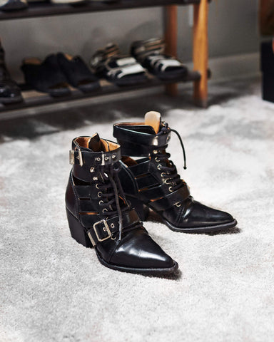 Favoritt Chloe Boots of Trine Bang - Rackbuddy Shoe Collection