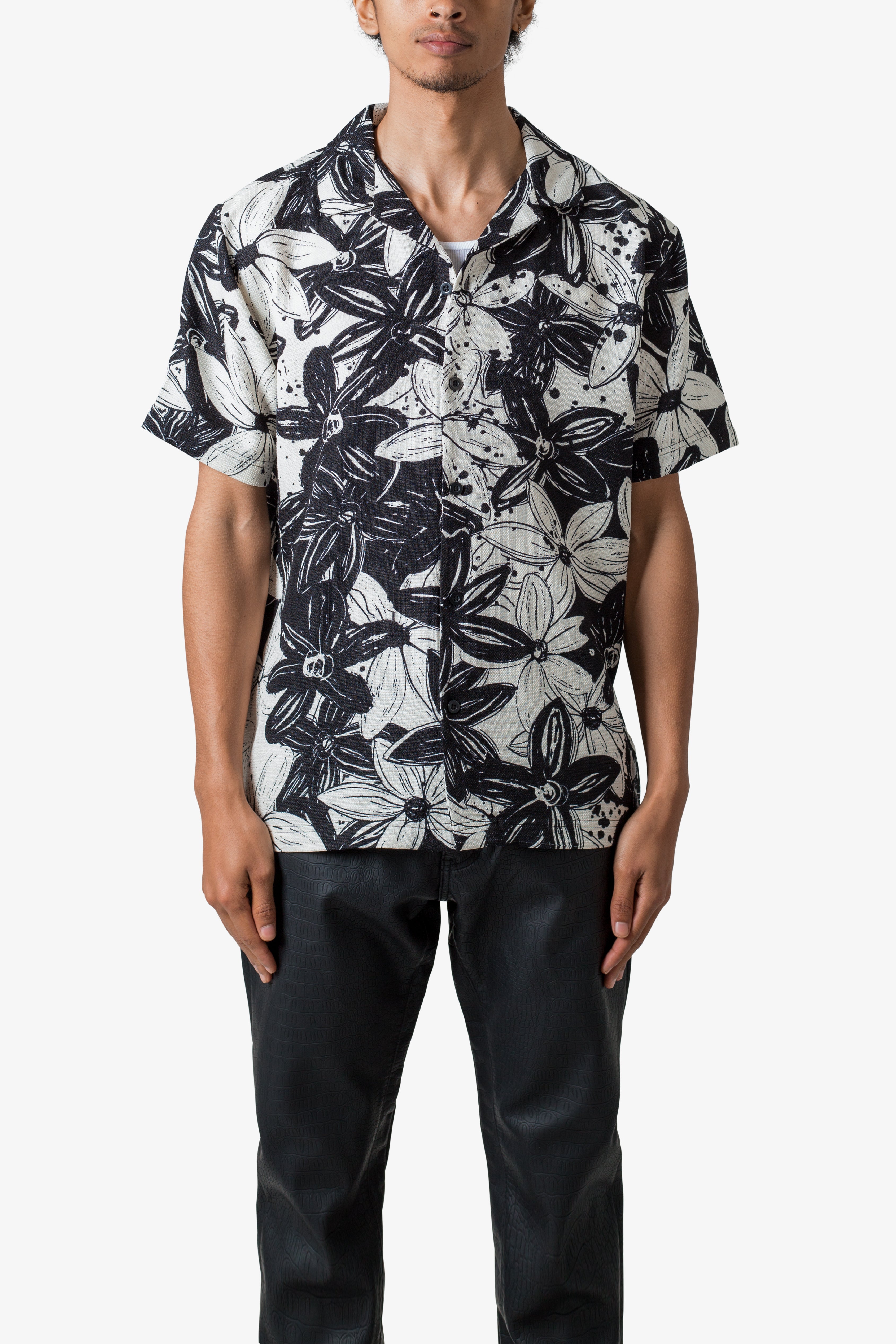 Linen Blend S/S Shirt - Black Floral | mnml | shop now