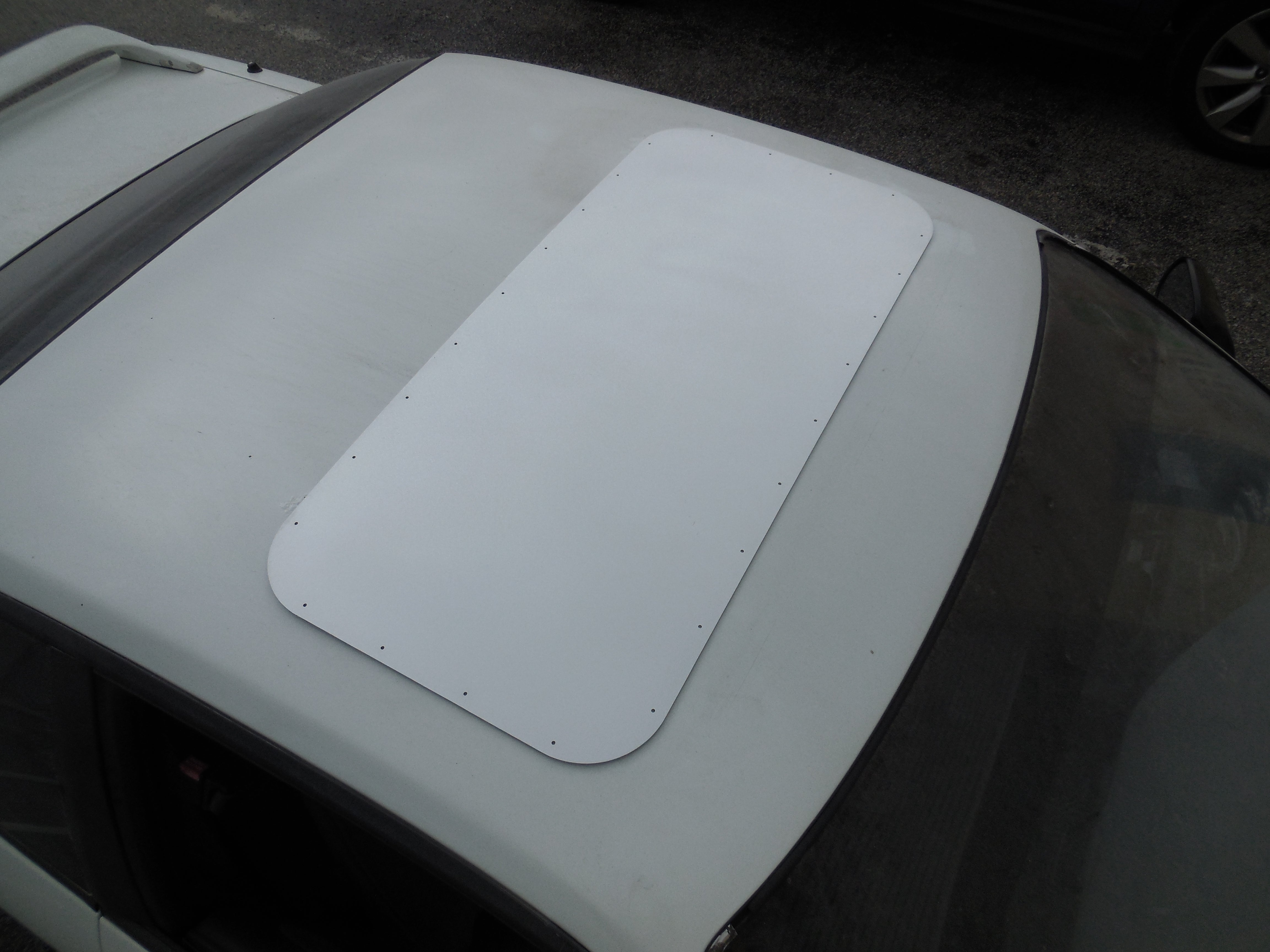 Sunroof Delete Panel with Vinyl Options | Spinnywhoosh Graphics