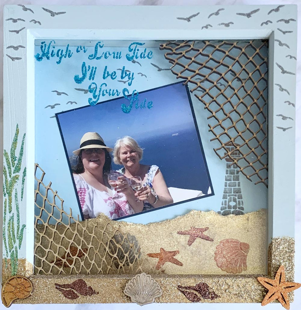 Seaside frame with Glittery sand and embellishments by Glitzcraft