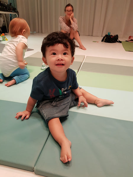 BYKidO Moments: Mummy L and Little L’s Baby Yoga Friday @ The Artground!  