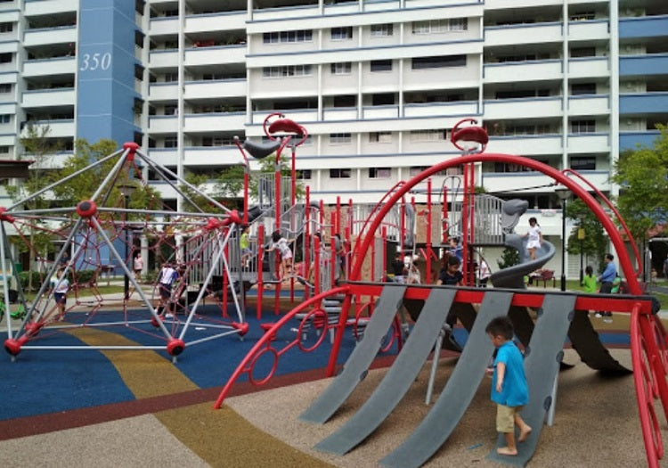 Free Outdoor Playgrounds in the West of Singapore - Beauty Garden 