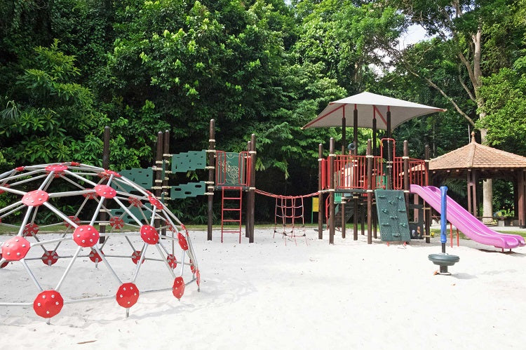 Free Outdoor Playgrounds in the West of Singapore - Bukit Batok Nature Park