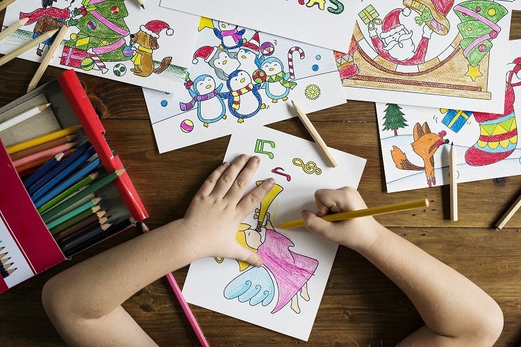 Ways to Keep Your Kids Occupied During Your Flight - Colouring and Drawing Books