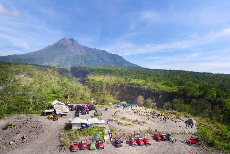  Merapi Lava Tour – Indonesia
