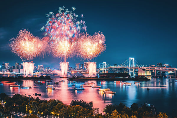 Catch the Largest Display of Hanabi with Your Little Ones at Star Island!